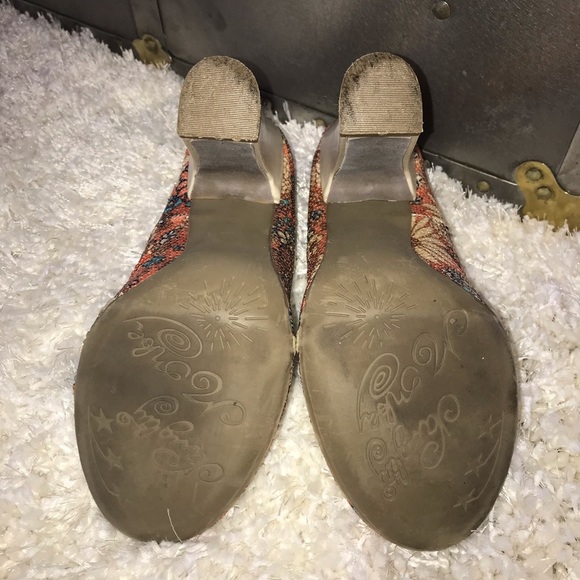 Naughty Monkey Pumps - Picture 5 of 8